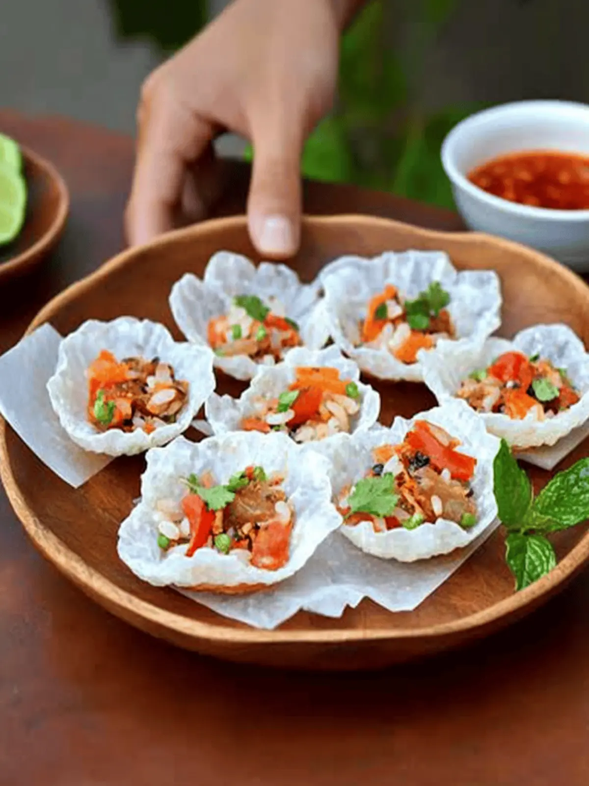 Crispy Vietnamese-Inspired Rice Crisps with Fresh Tofu Delight 3 Vietnamese-Inspired Rice Crisps