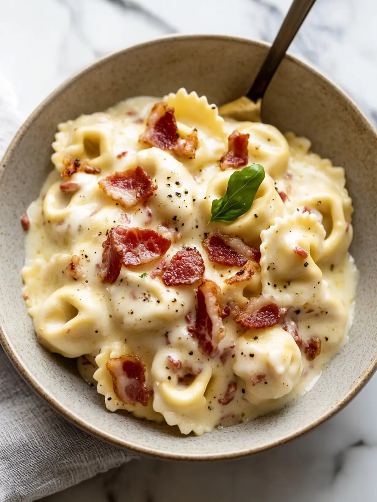 Creamy Bacon Tortellini Alfredo for Cozy Weeknight Dinners 3 Bacon Tortellini Alfredo