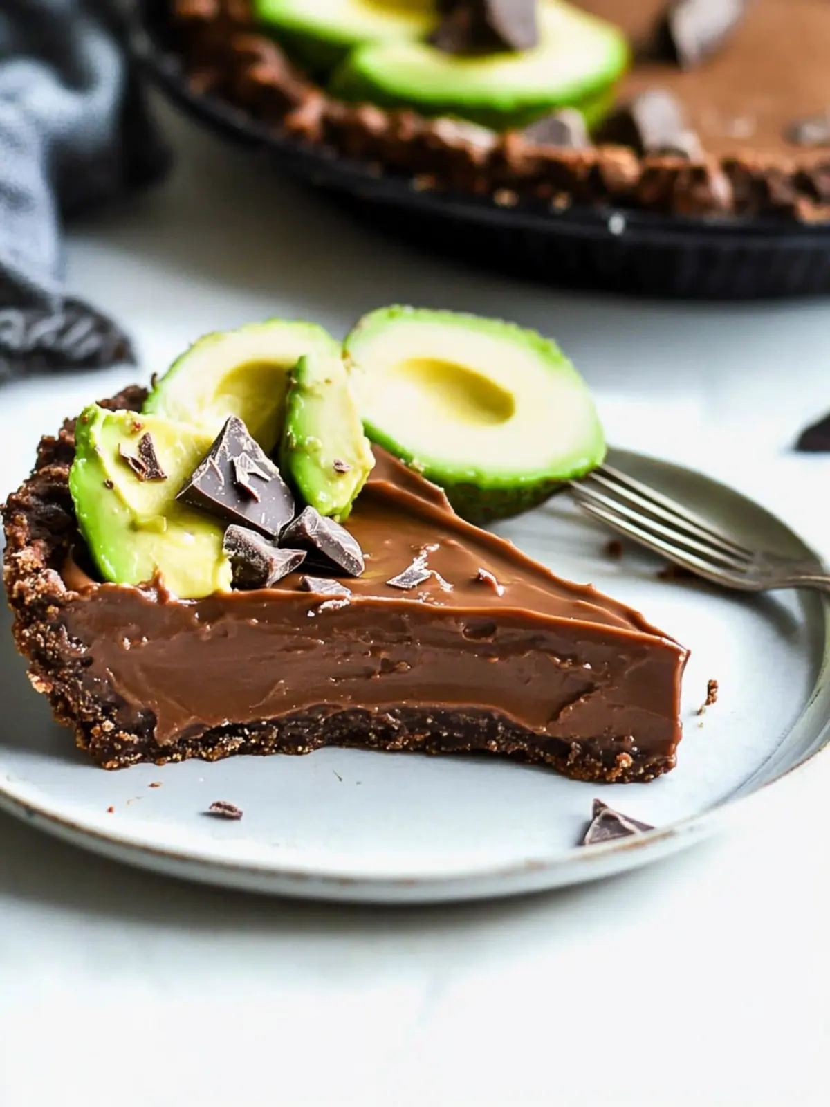 Deliciously Rich Chocolate Avocado Pie That's Guilt-Free 3 Chocolate Avocado Pie